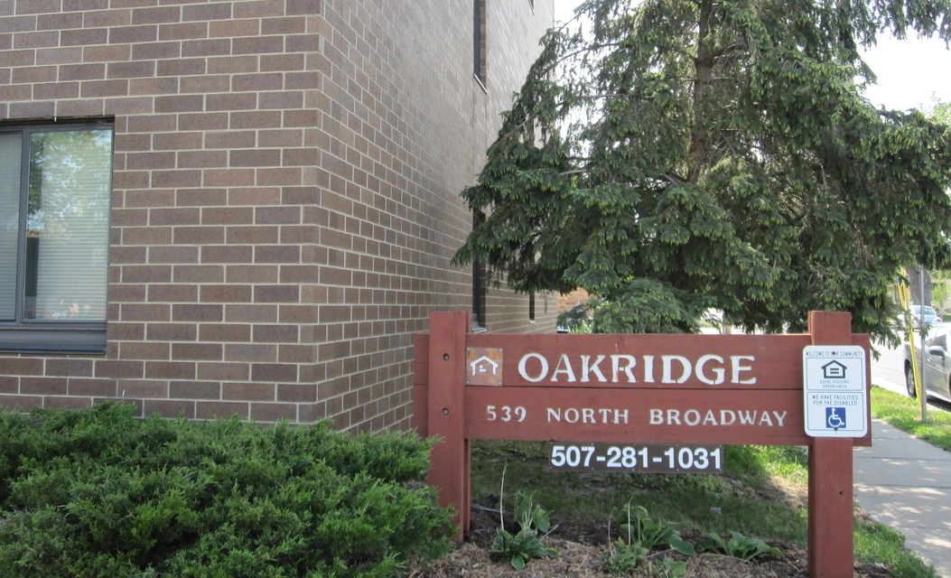 portfolio-oakridge_apartments